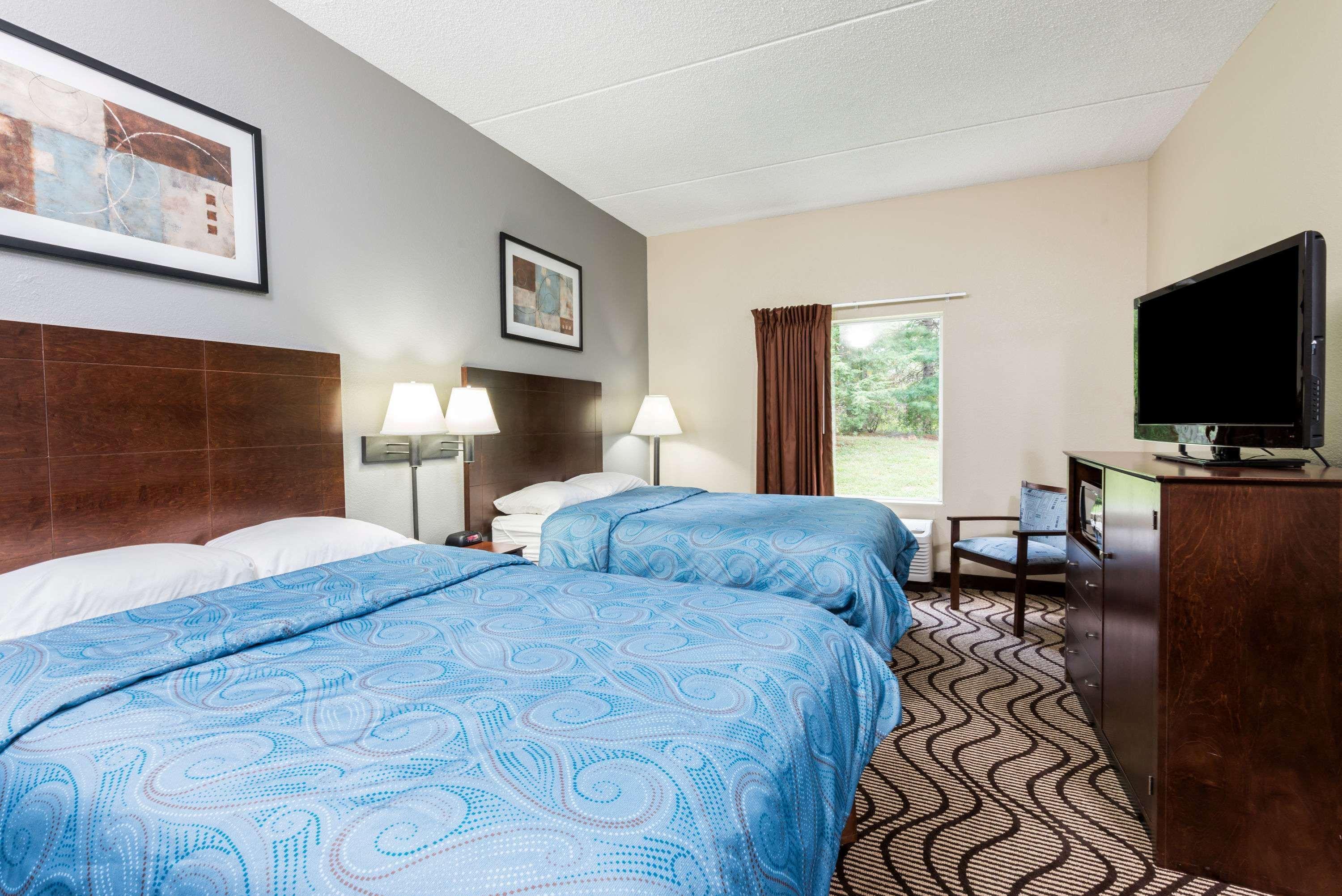 Super 8 By Wyndham Mars/Cranberry/Pittsburgh Area Hotel Cranberry Township Exterior photo