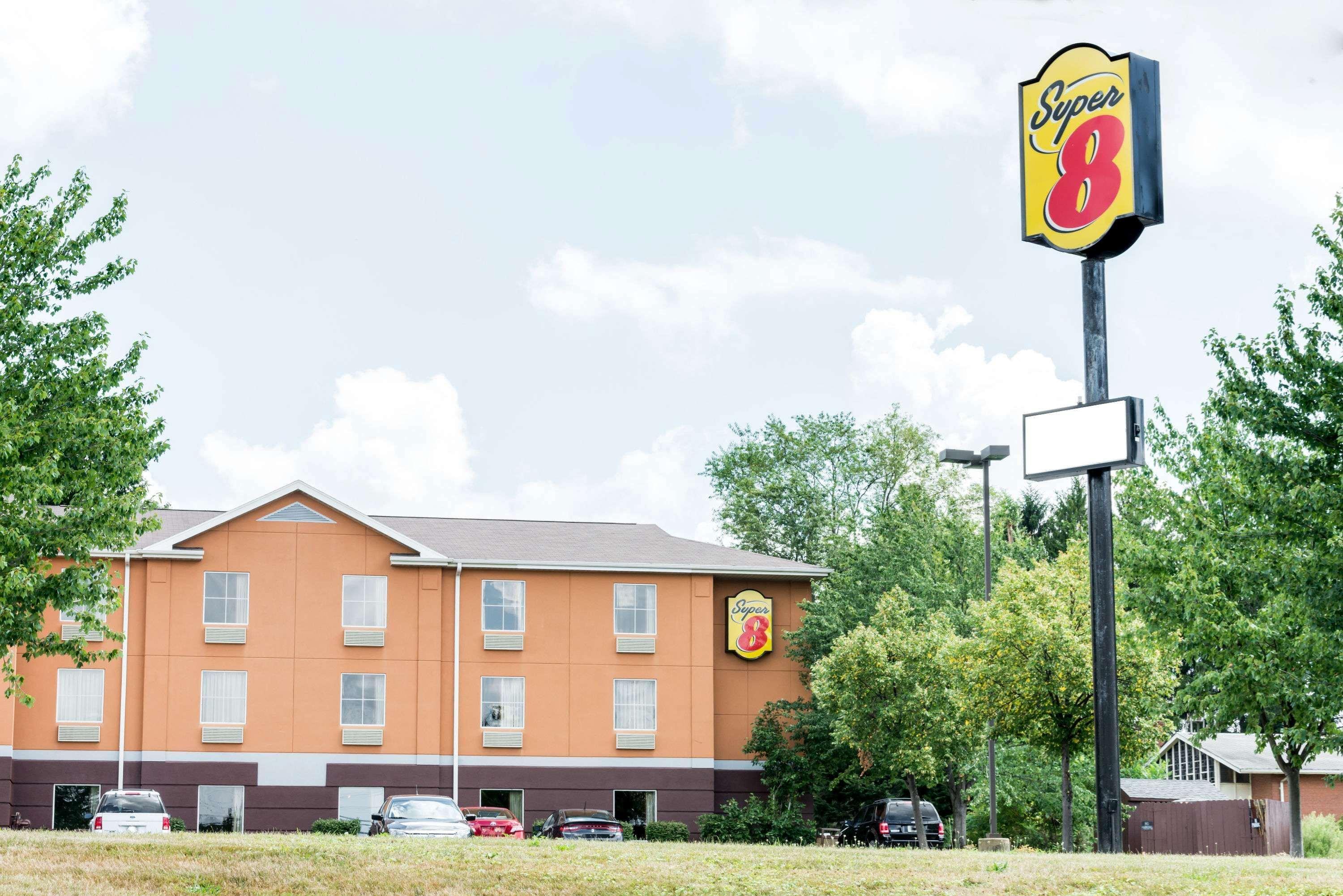 Super 8 By Wyndham Mars/Cranberry/Pittsburgh Area Hotel Cranberry Township Exterior photo