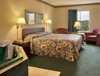 Super 8 By Wyndham Mars/Cranberry/Pittsburgh Area Hotel Cranberry Township Room photo